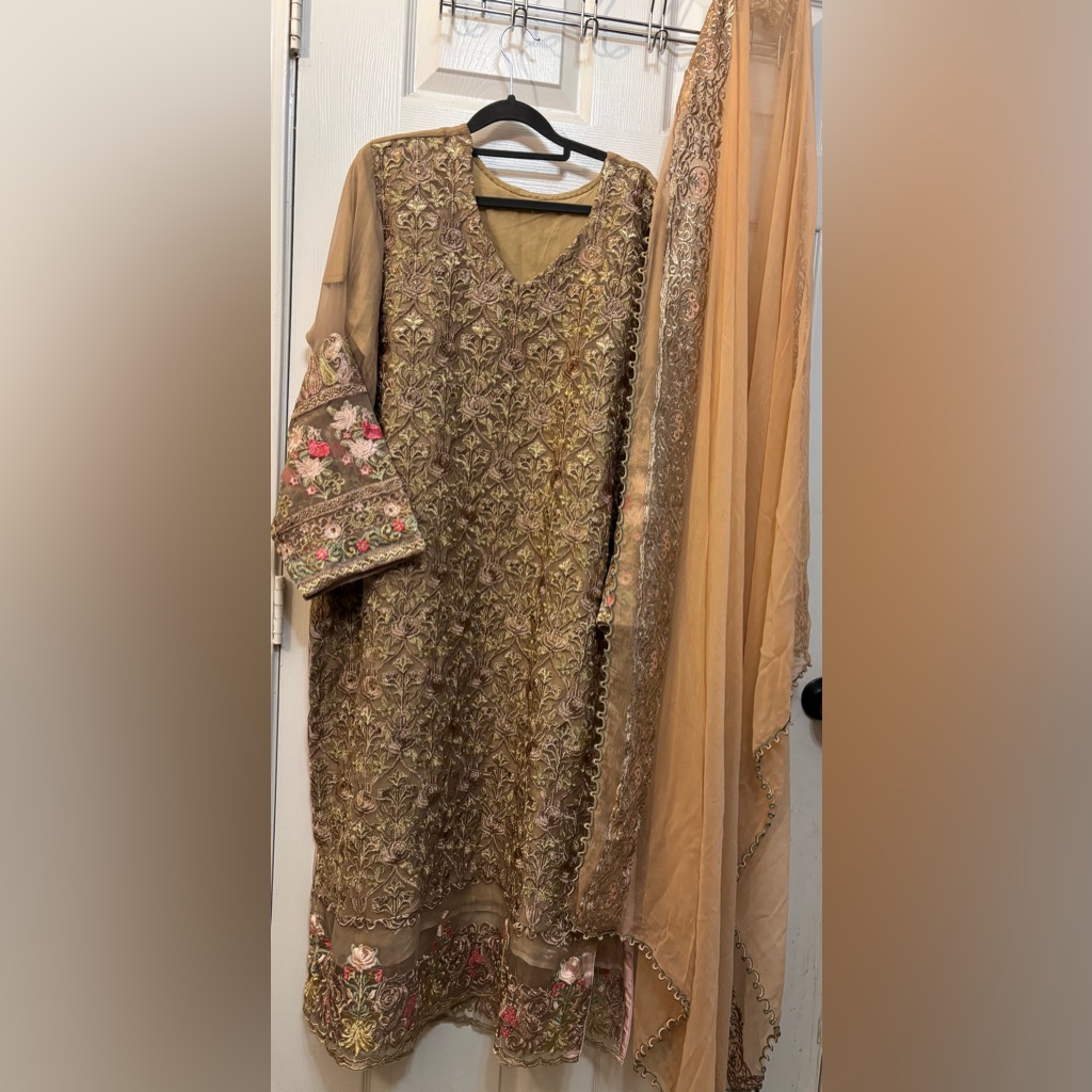 Baroque Brand Kameez Suit 1x Bust 50